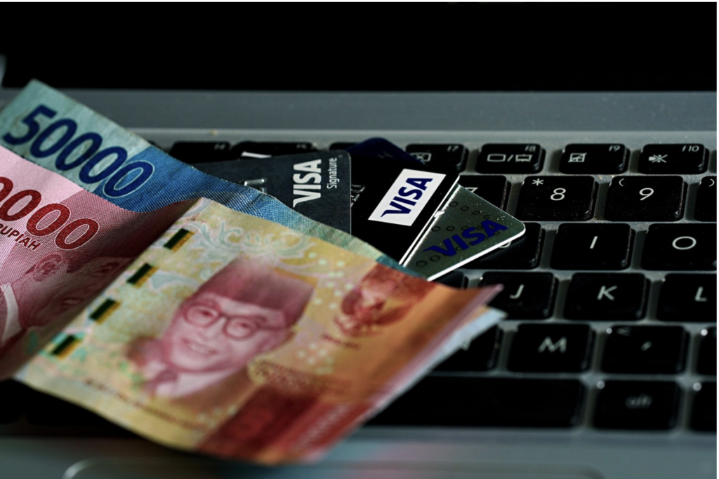 Cash vs Card
